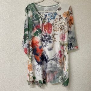 Flew De Lis Art to Wear Asymmetrical 3/4 Sleeve Top Size: Medium